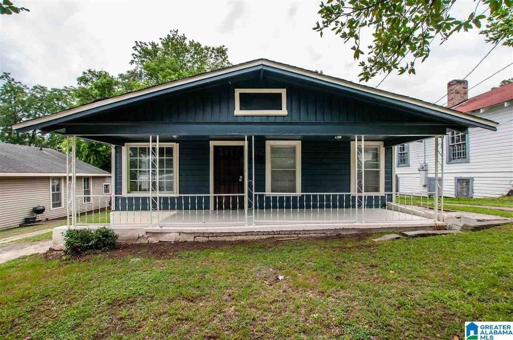 812 4th St W, Birmingham, AL 35204