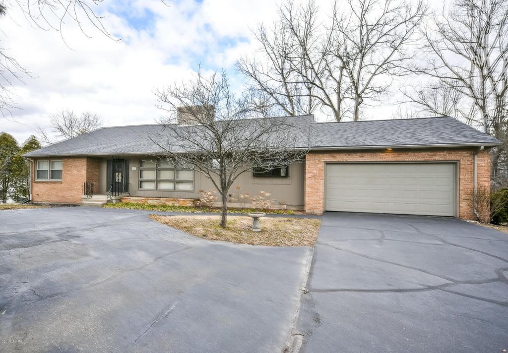 2929 Cascade Rd SE, Grand Rapids, MI 49506 Trulia