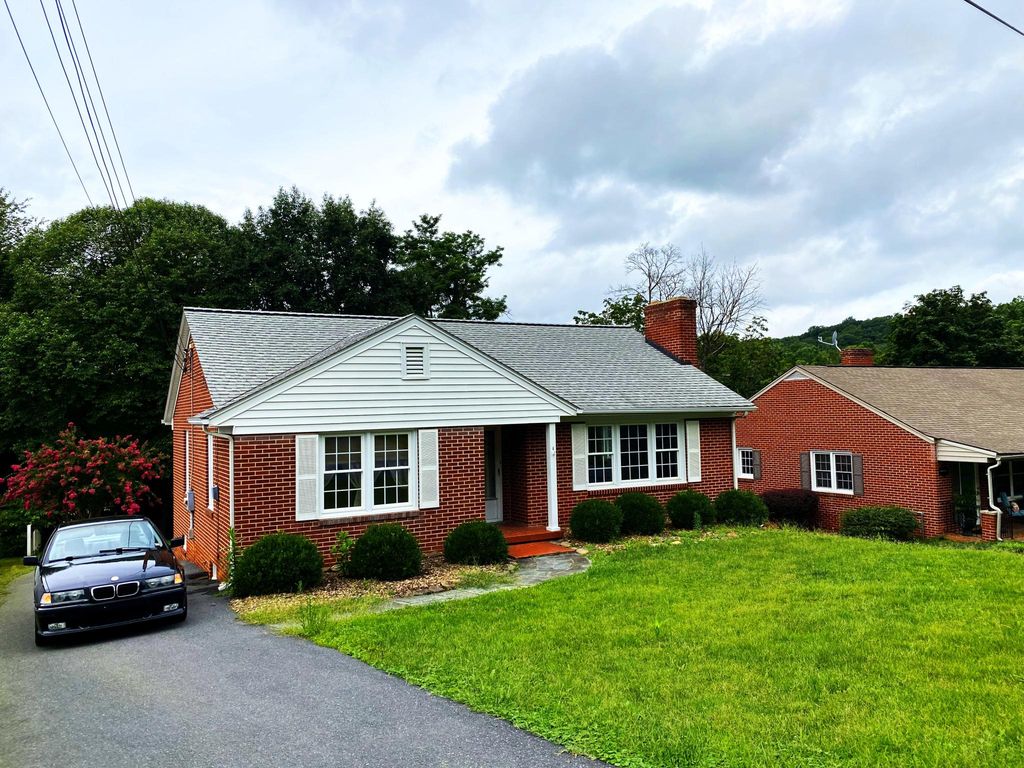 4 Belmont Dr, Staunton, VA 24401 Trulia