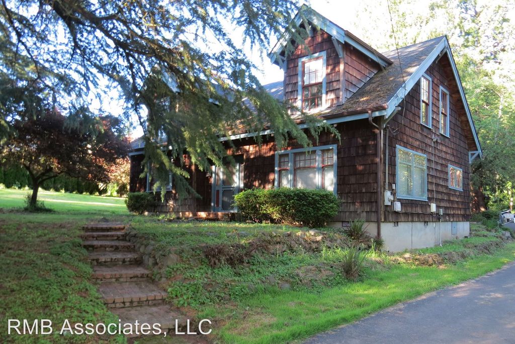1202 NW 107th Ave, Portland, OR 97229