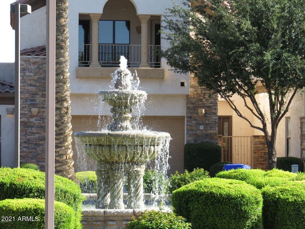 150 N Lakeview Blvd #26, Chandler, AZ 85225
