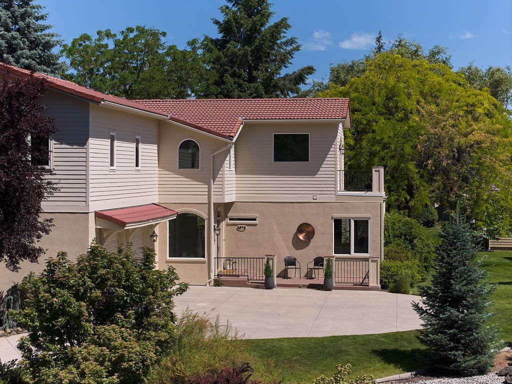 2078 S  Parkwood Cir, Spokane, WA 99223