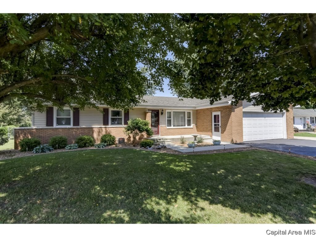 301 13th St, Pawnee, IL 62558 Trulia