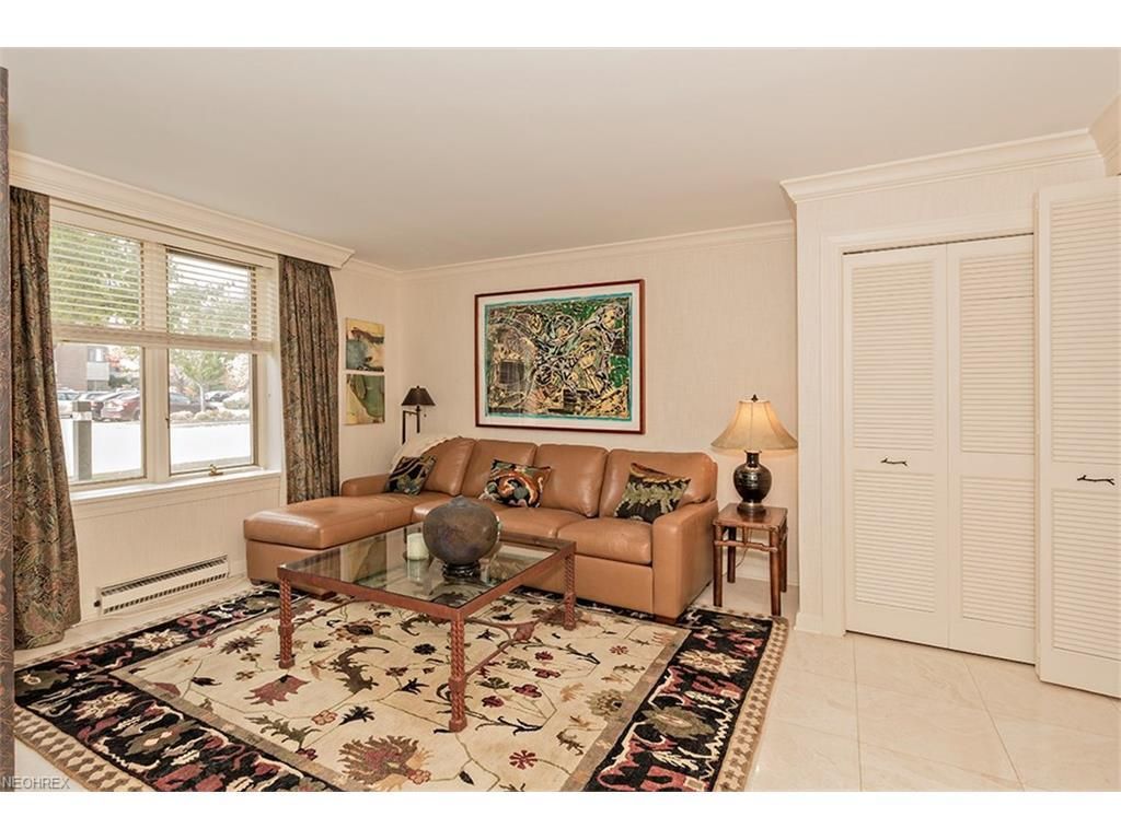 5200 Three Village Dr 1J, Lyndhurst, OH 2 Bed, 2 Bath Condo 31