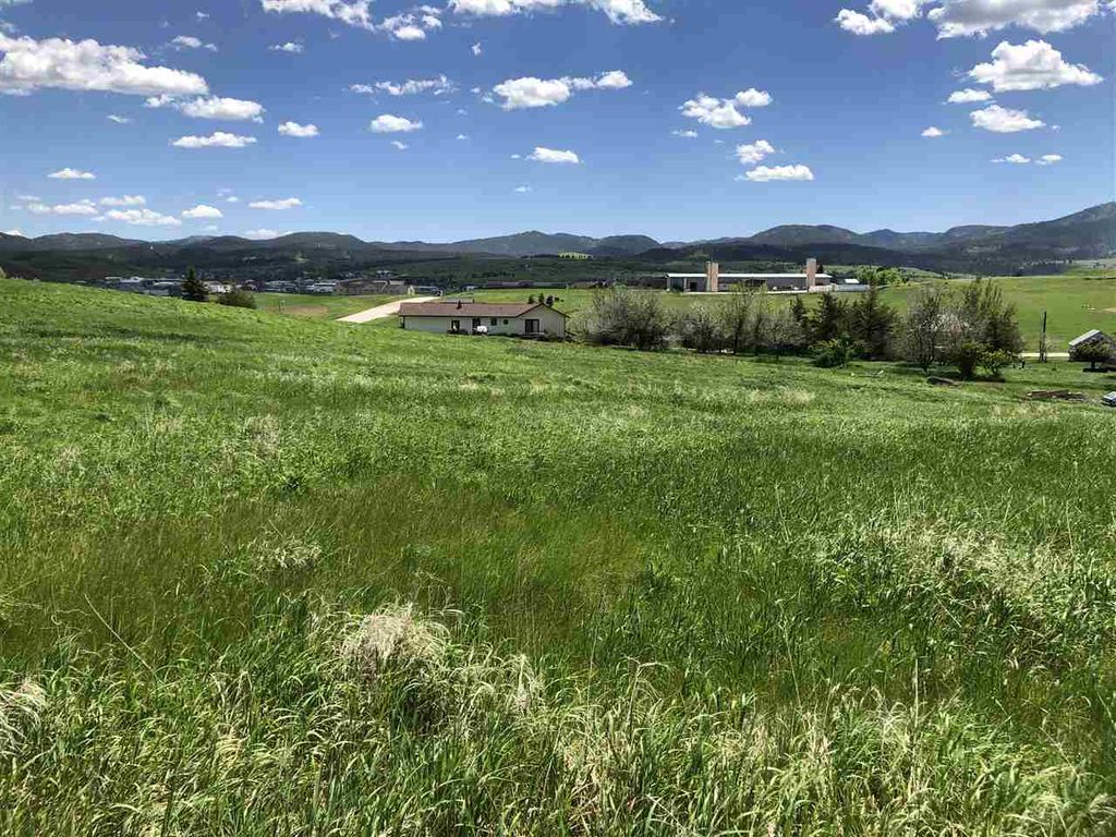 395 Gooseberry Rd, Spearfish, SD 57783