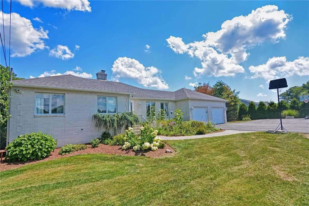 1542 Pippin Orchard Rd, Cranston, RI 02921 Trulia