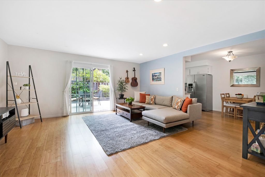 343 Northgate Dr #A, Goleta, CA 93117