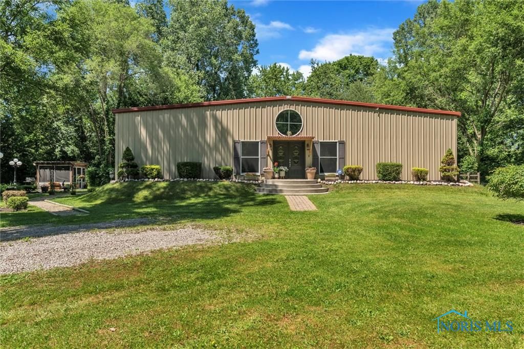 633 S Main St, Swanton, OH 43558 Trulia