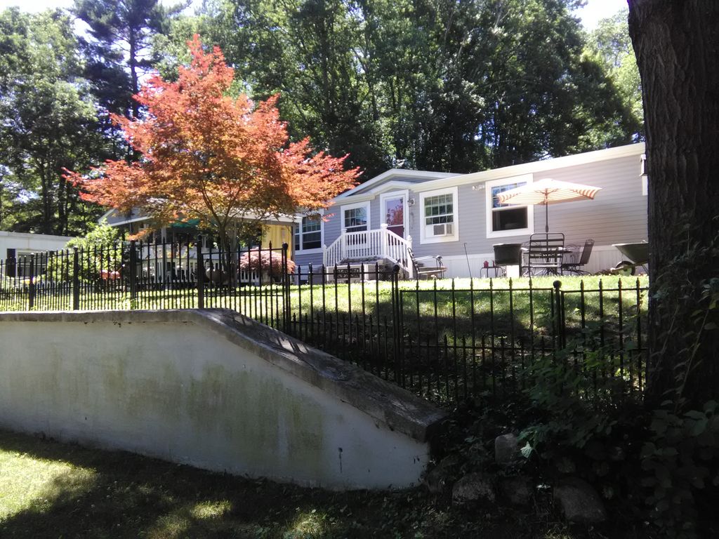 29 Oak Ter, Mapleville, RI 02839 Trulia