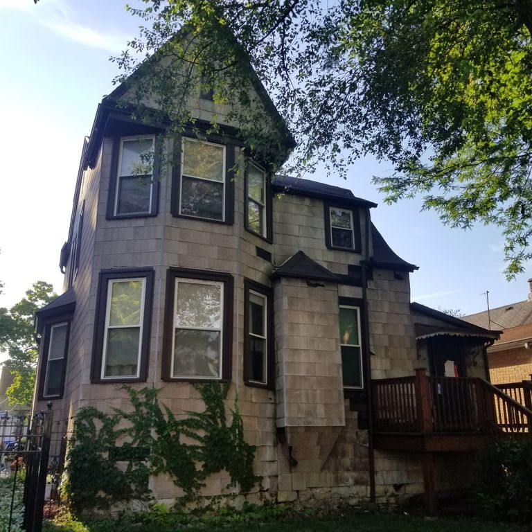 915 N  Latrobe Ave, Chicago, IL 60651