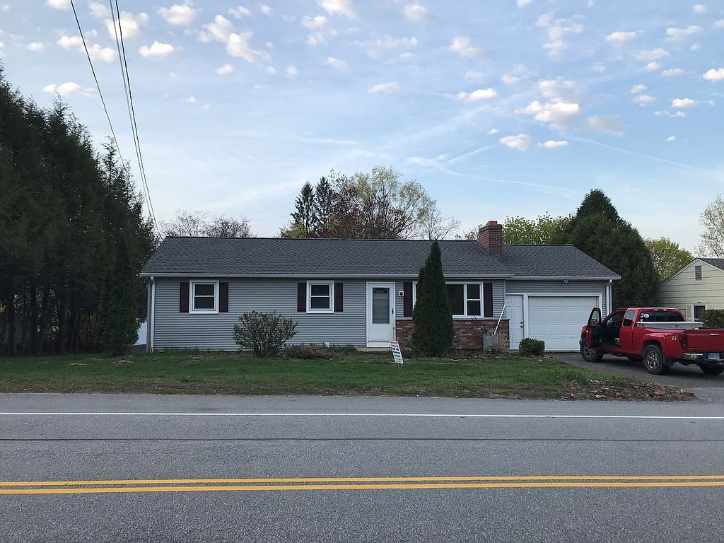88 Dibble St, Torrington, CT 06790