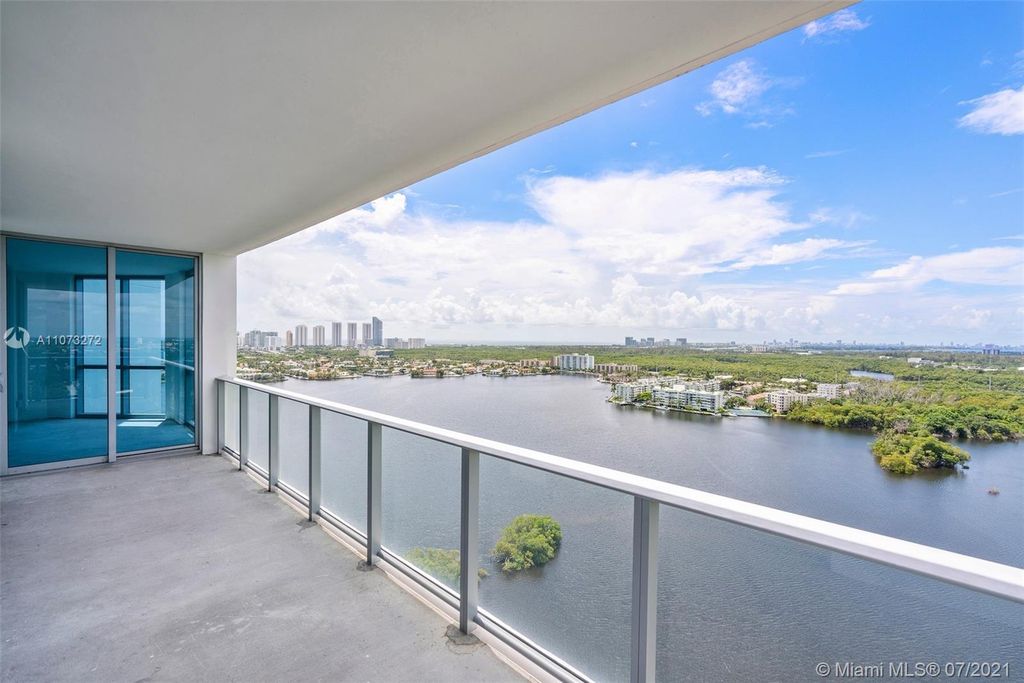 17111 Biscayne Blvd #2302, Aventura, FL 33160
