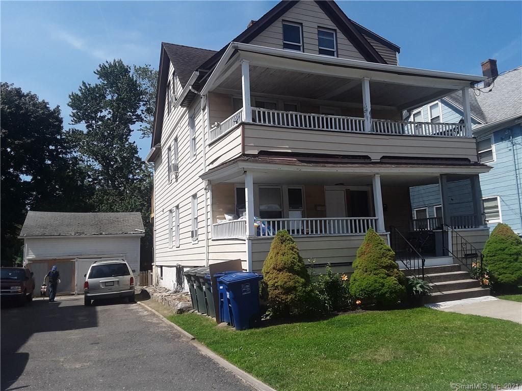115-117 Harborview Ave, Bridgeport, CT 06605