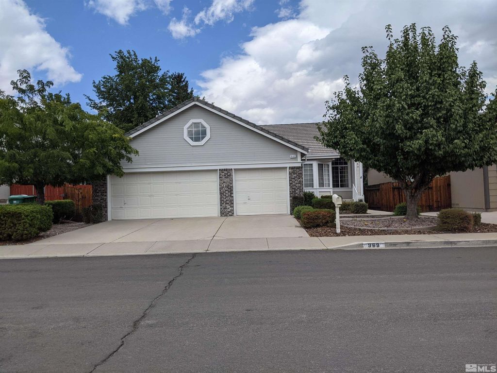 969 Ridgeview Dr, Reno, NV 89511