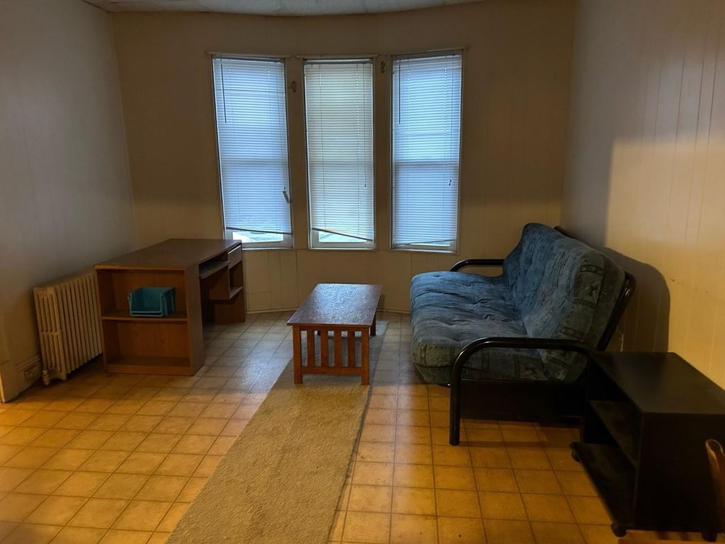 274 S Main St 8, Lewiston, ME 04240 Trulia