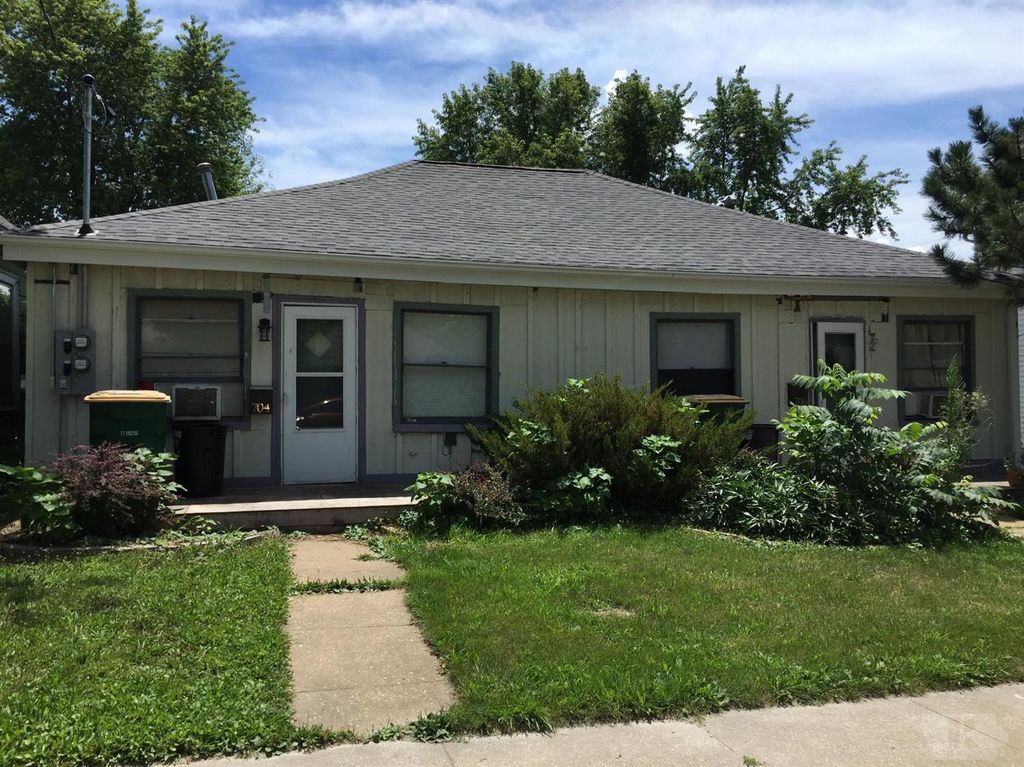 704 W Broadway Ave, Fairfield, IA 52556 Trulia