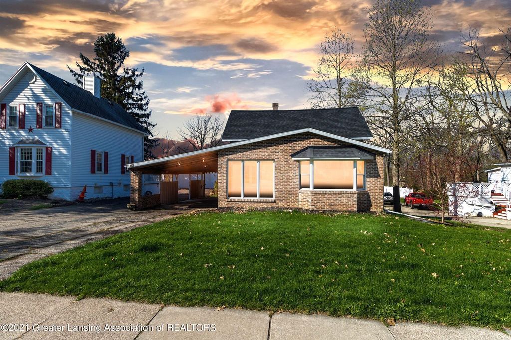 313 W Front St, Grand Ledge, MI 48837 Trulia