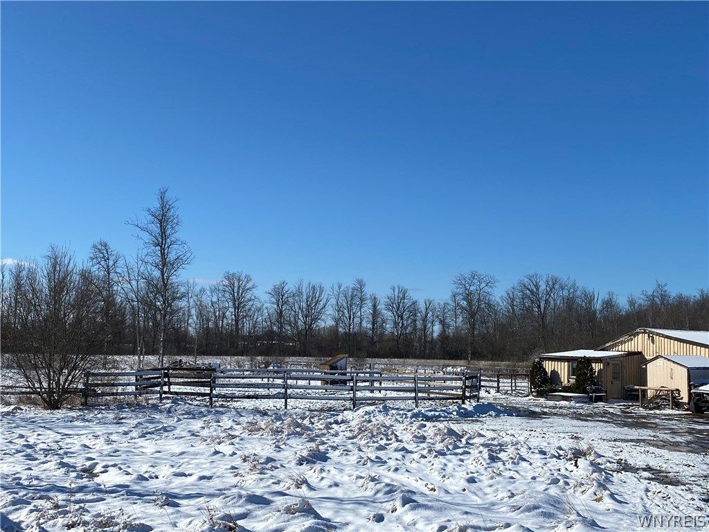 7576 Akron Rd, Lockport, NY 14094 Trulia