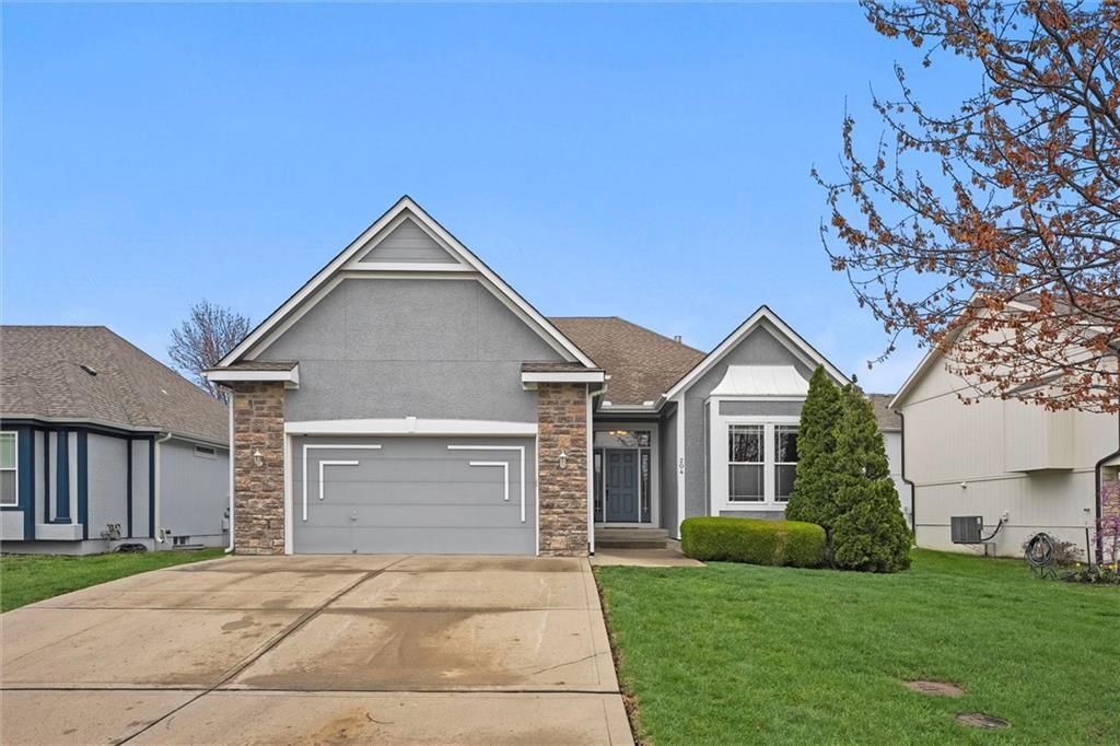 204 Tanner Dr, Belton, MO 64012