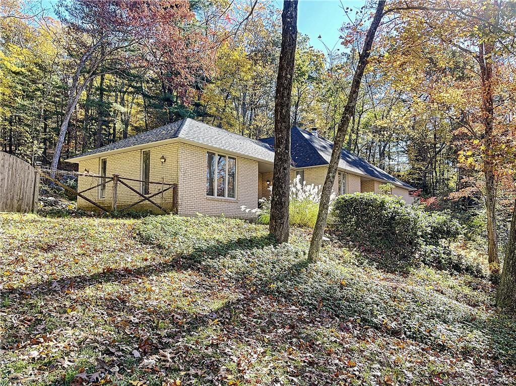 490 Reservoir Rd, Vernon, CT 06066