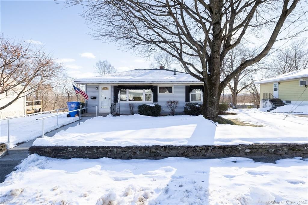 135 Anna Ave, Waterbury, CT 06708 Trulia