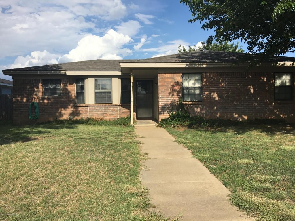 2917 S Birmingham St, Amarillo, TX 79103