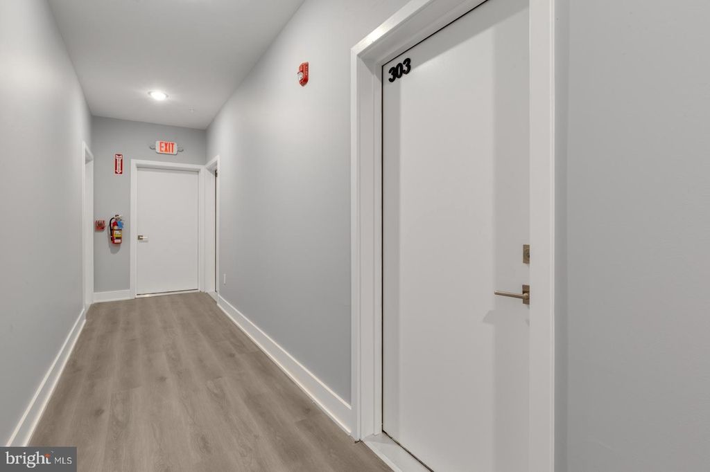 2119 N Front St #303, Philadelphia, PA 19122