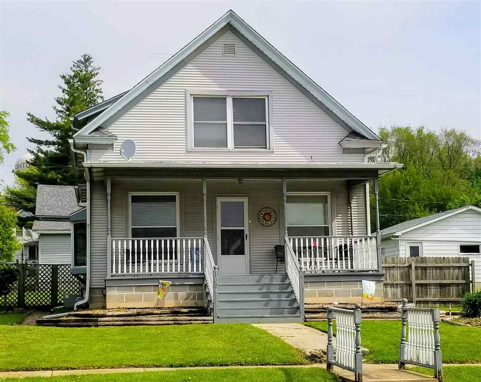 1004 N 1st St, Ashton, IL 61006 Trulia