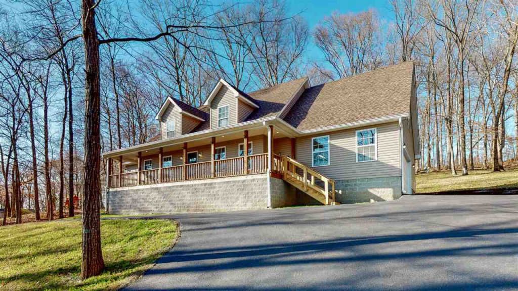 368 Old Dearing Rd, Alvaton, KY 4 Bed, 4 Bath SingleFamily Home 35