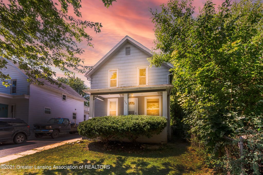325 N Francis Ave, Lansing, MI 48912