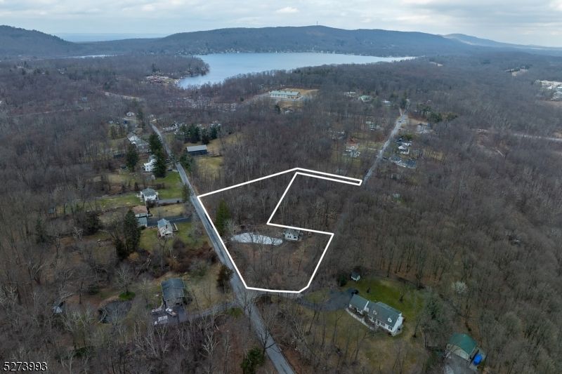 7 Longbridge Rd, Branchville, NJ 07826 SingleFamily Home for Sale