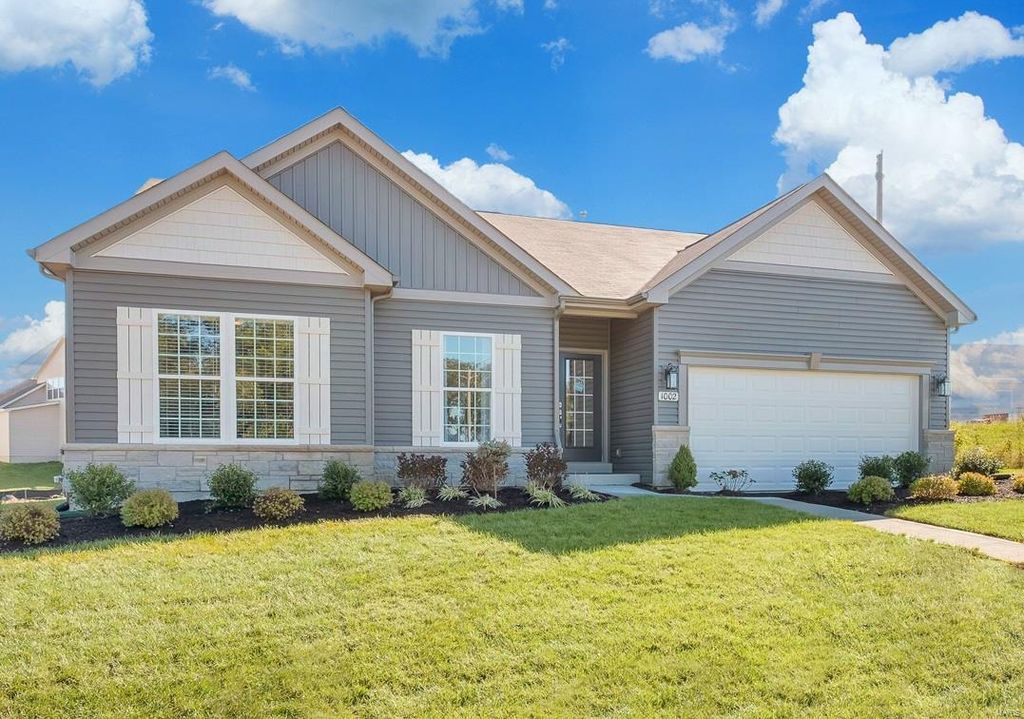 1 Rochester Summit Park Hls, Troy, MO 63379
