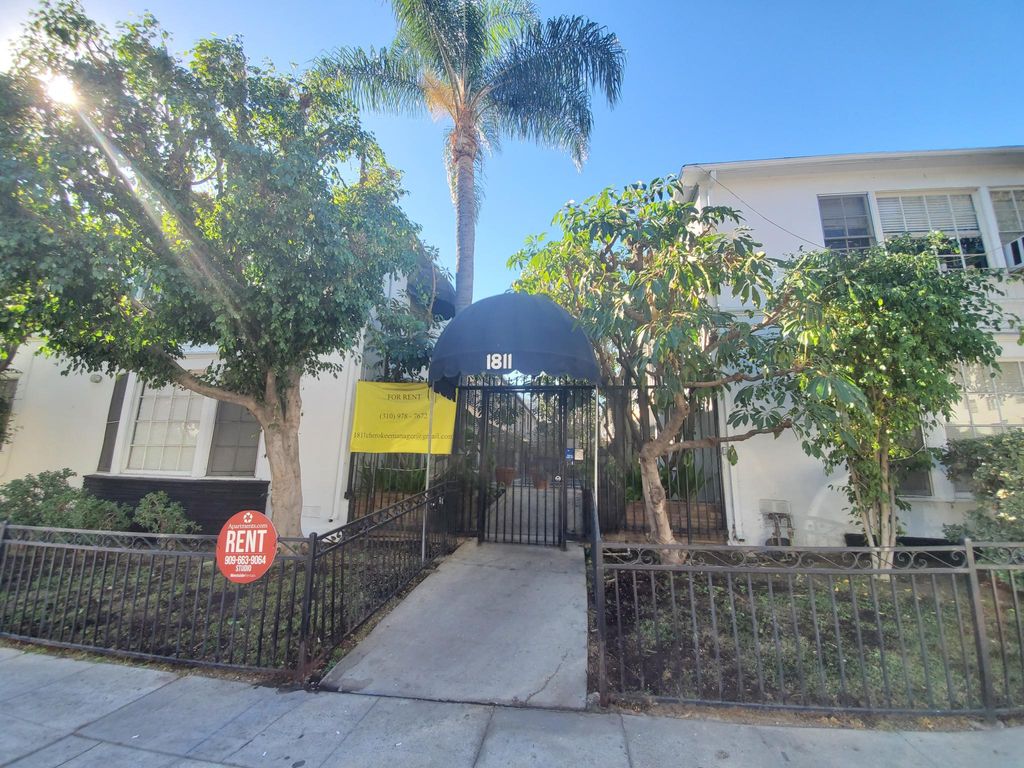 1811 N Cherokee Ave #18, Los Angeles, CA 90028
