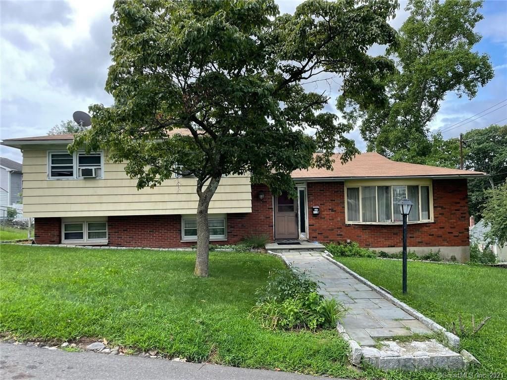 205 Ardmore St, Bridgeport, CT 06606