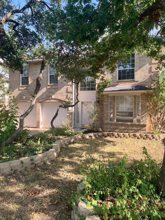 704 Hilltop Dr, Leander, TX 78641