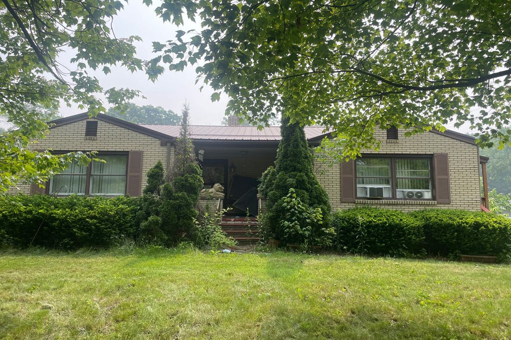 1264 Shenango Rd, Darlington, PA 16115 Trulia