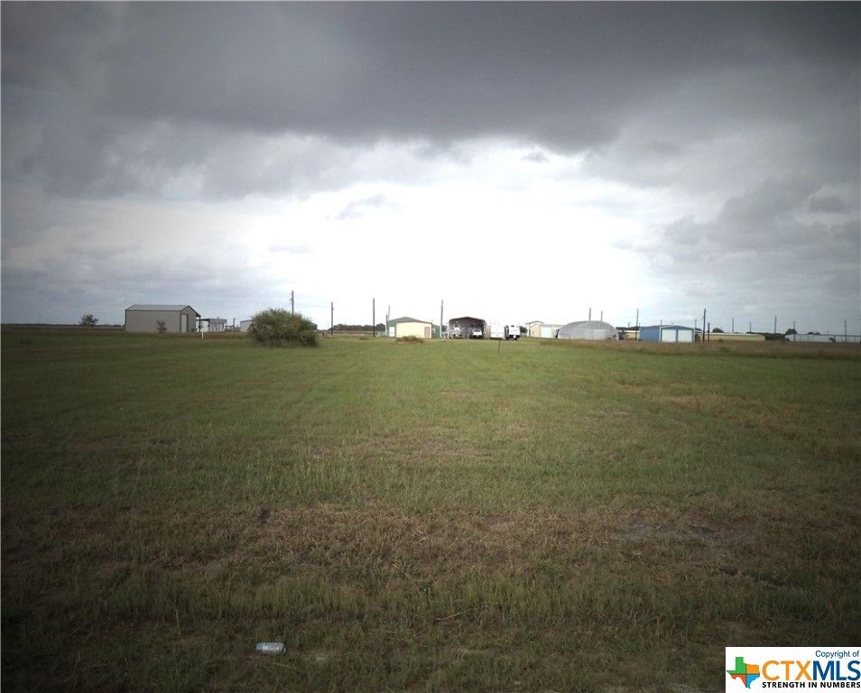 1012 W Oakland Ave, Seadrift, TX 77983 Trulia