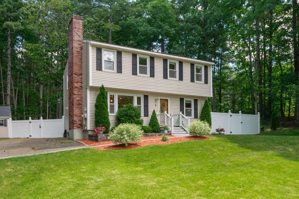 4 Patricia Drive, Hudson, NH 03051 Trulia