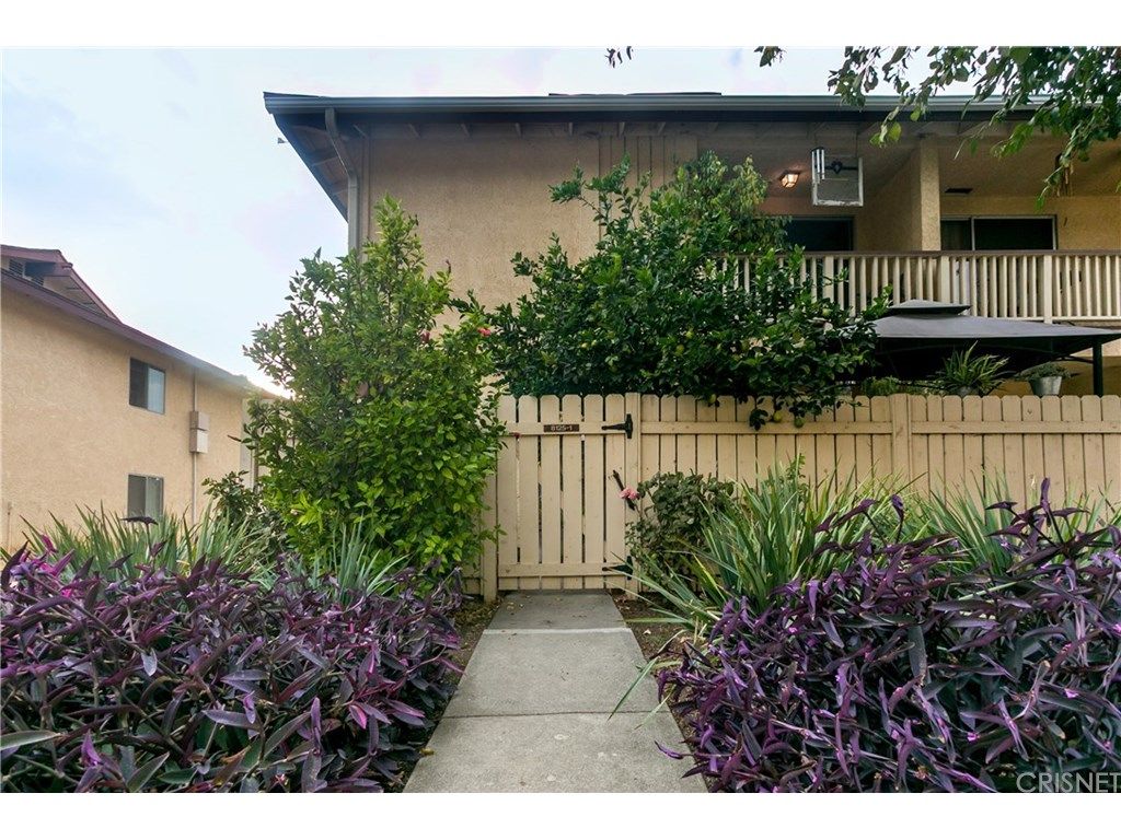 8125 Canby Ave #1, Reseda, CA 91335