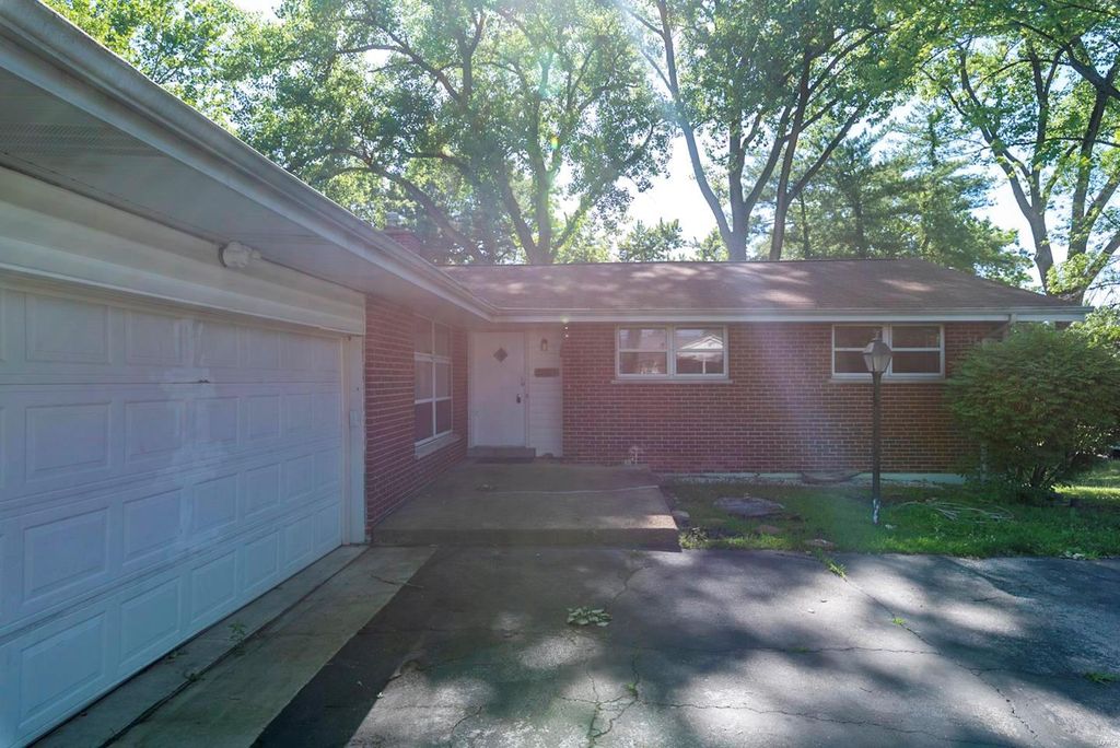 12675 Old Jamestown Rd, Black Jack, MO 63033 Trulia