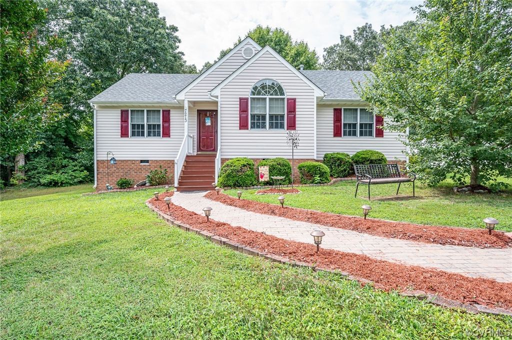 7213 Buggy Pl, North Chesterfield, VA 23225