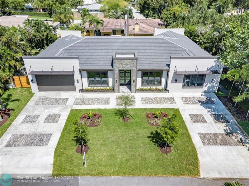 2733 NE 25th Pl, Fort Lauderdale, FL 33305