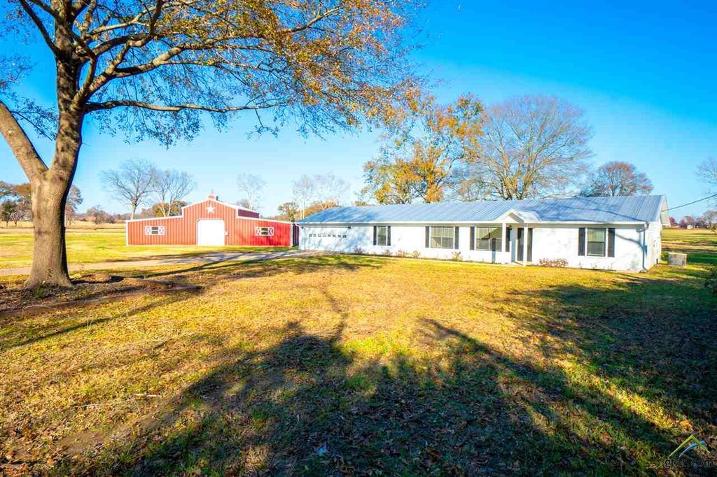 2324 Greenhill Rd, Mt Pleasant, TX 4 Bed, 2 Bath SingleFamily Home