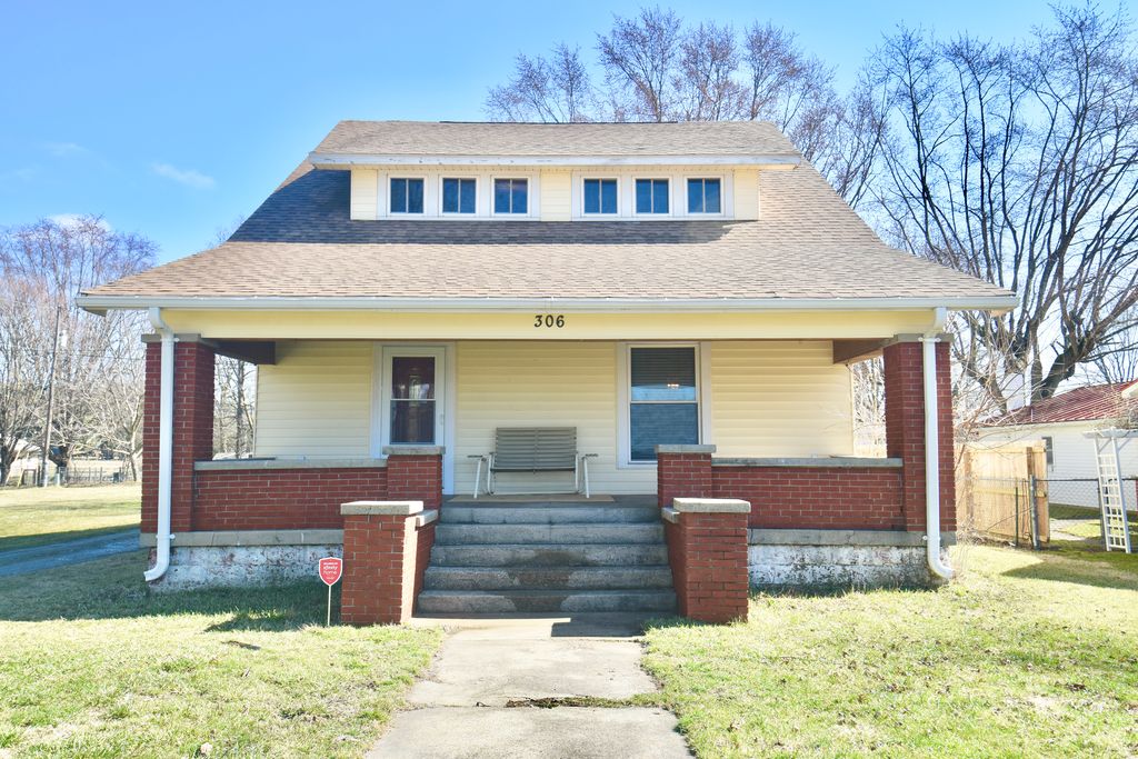306 S Main St, Shirley, IN 47384 Trulia