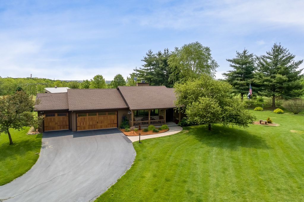 7869 N Crestview Rd, Stillman Valley, IL 61084 Trulia