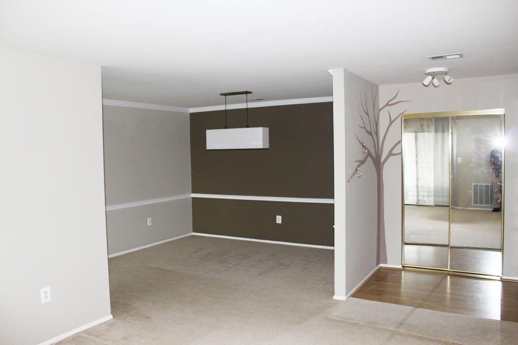 8121 Needwood Rd #201, Derwood, MD 20855