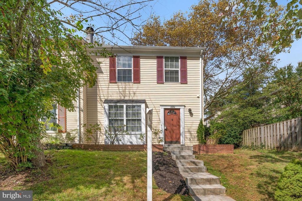 18646 Winding Creek Pl, Germantown, MD 20874