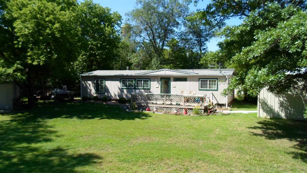 127 E 5th Ave, Belle Plaine, KS 67013 Trulia