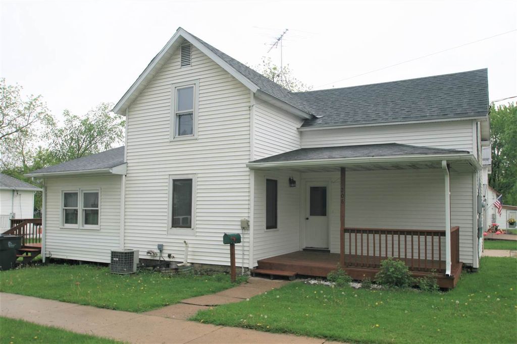 208 2nd St NW, Waukon, IA 52172 Trulia