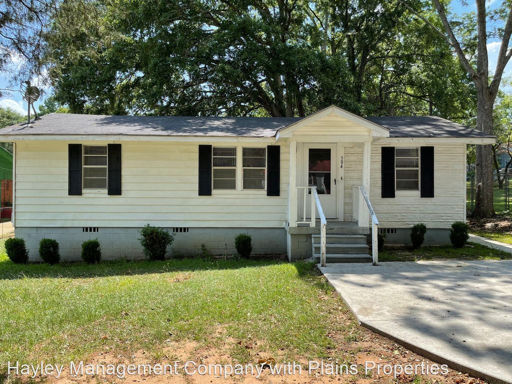 304 Darden St, Opelika, AL 36801 Trulia